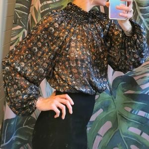 Beautiful, light, floral Ces Femme Blouse